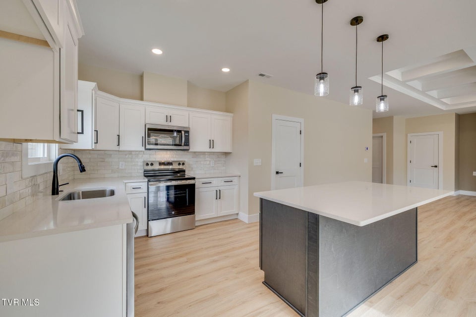 Photo #14: 488 Middays Rest