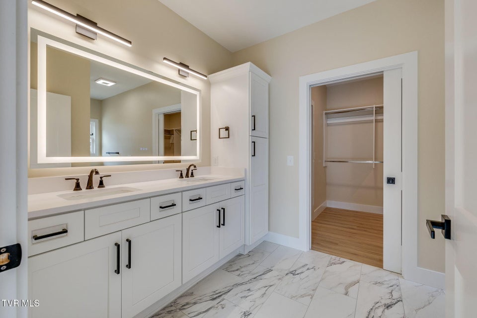 Photo #21: 488 Middays Rest