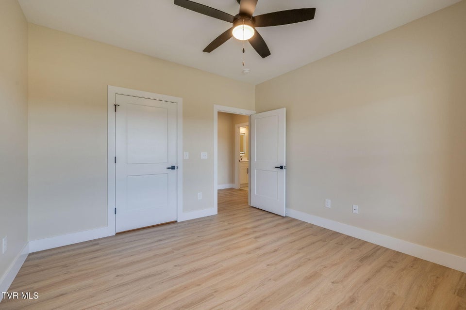 Photo #26: 488 Middays Rest