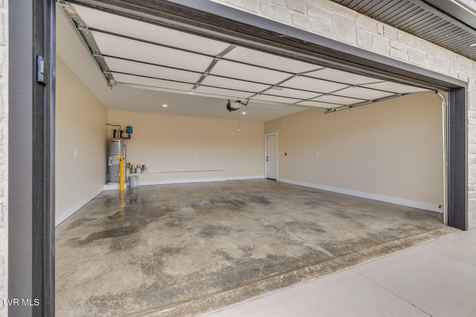 Photo #31: 488 Middays Rest