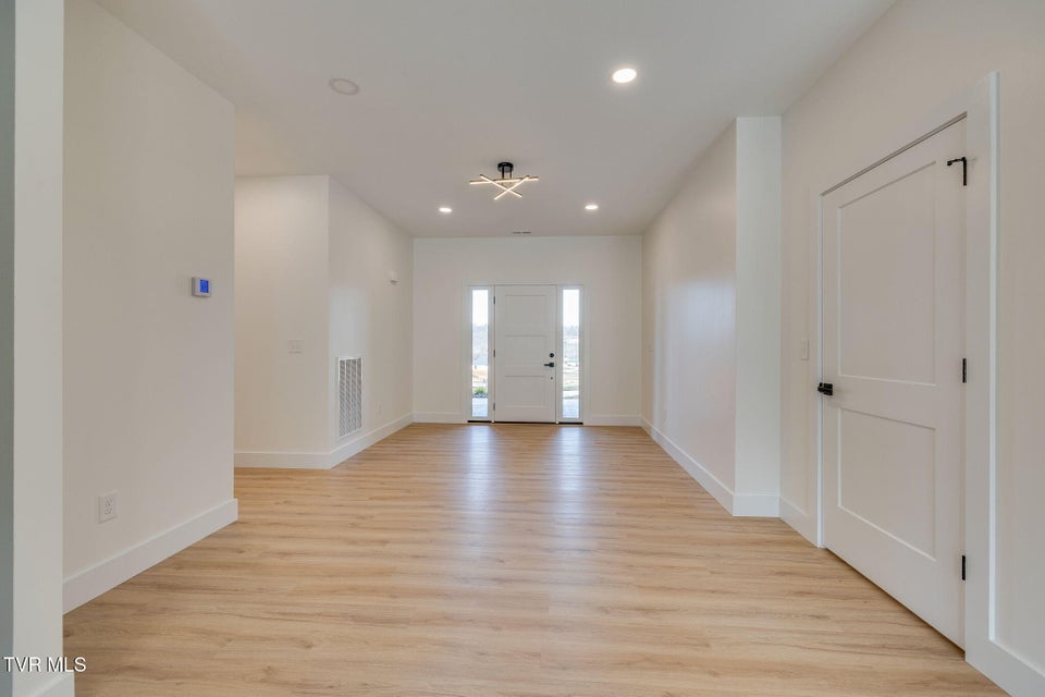 Photo #7: 474 Middays Rest 