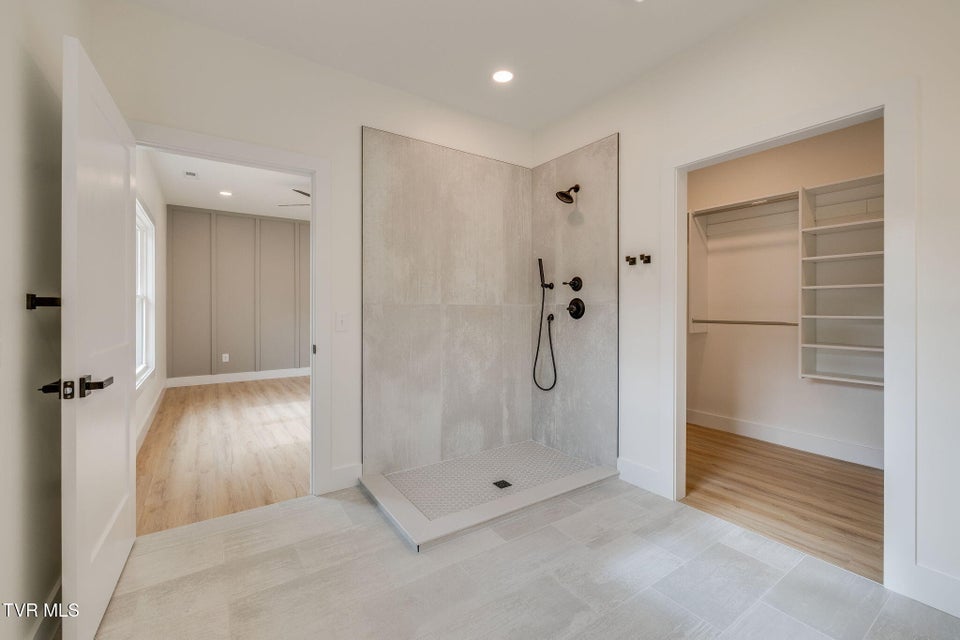 Photo #20: 474 Middays Rest 