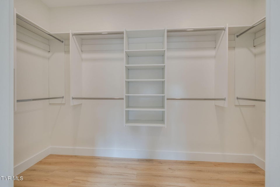 Photo #21: 474 Middays Rest 