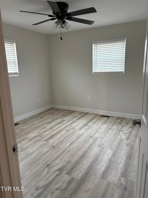 Photo #32: 104 Winner Street