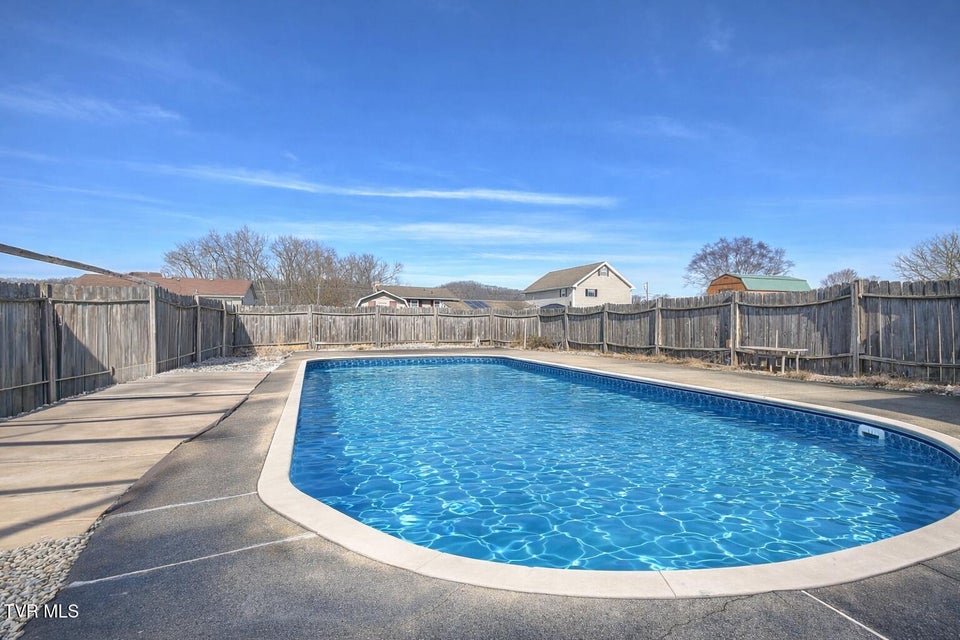 Photo #6: 325 Mayfield Drive