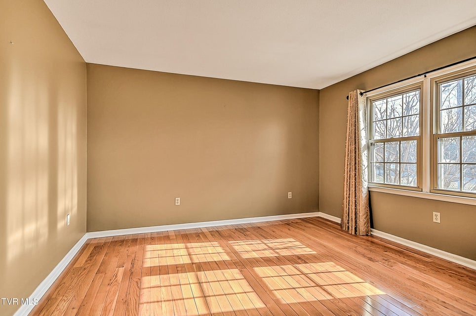 Photo #9: 325 Mayfield Drive