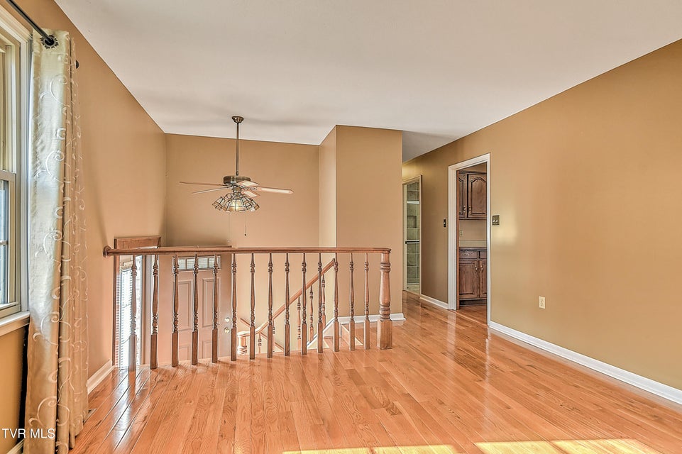 Photo #11: 325 Mayfield Drive