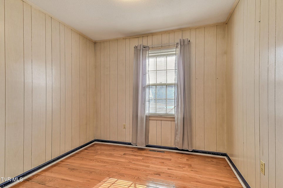 Photo #21: 325 Mayfield Drive