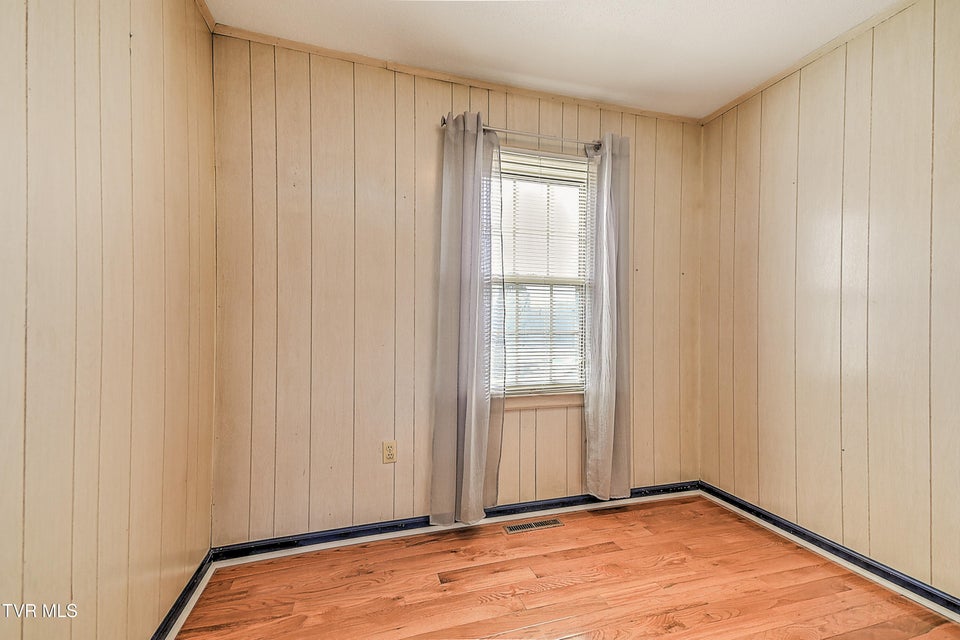 Photo #23: 325 Mayfield Drive