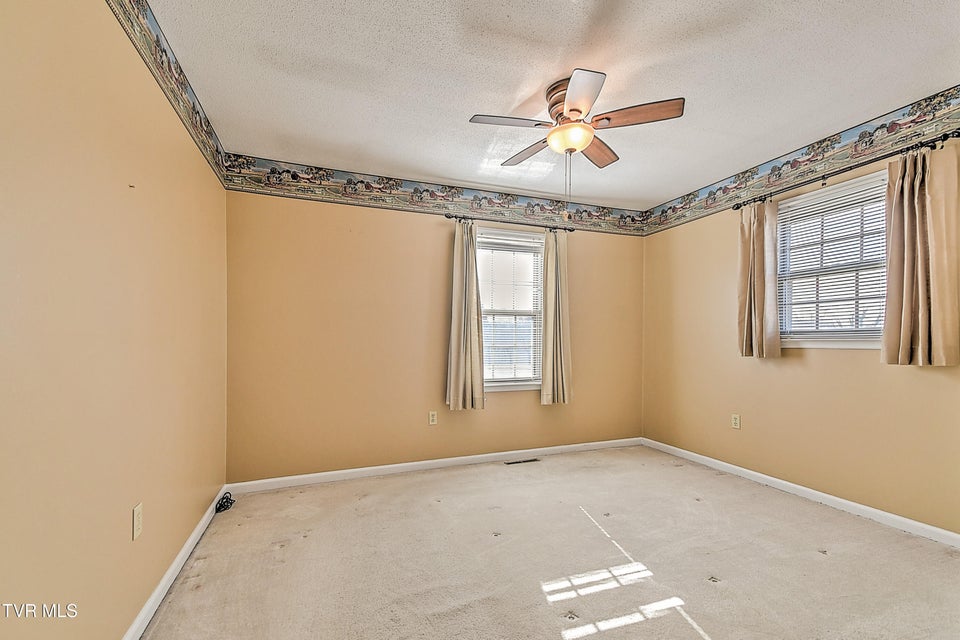 Photo #28: 325 Mayfield Drive