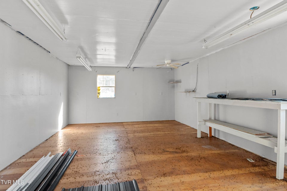 Photo #35: 3023 Davy Crockett Parkway