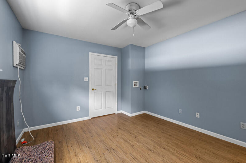 Photo #58: 9514 Highway 11w 