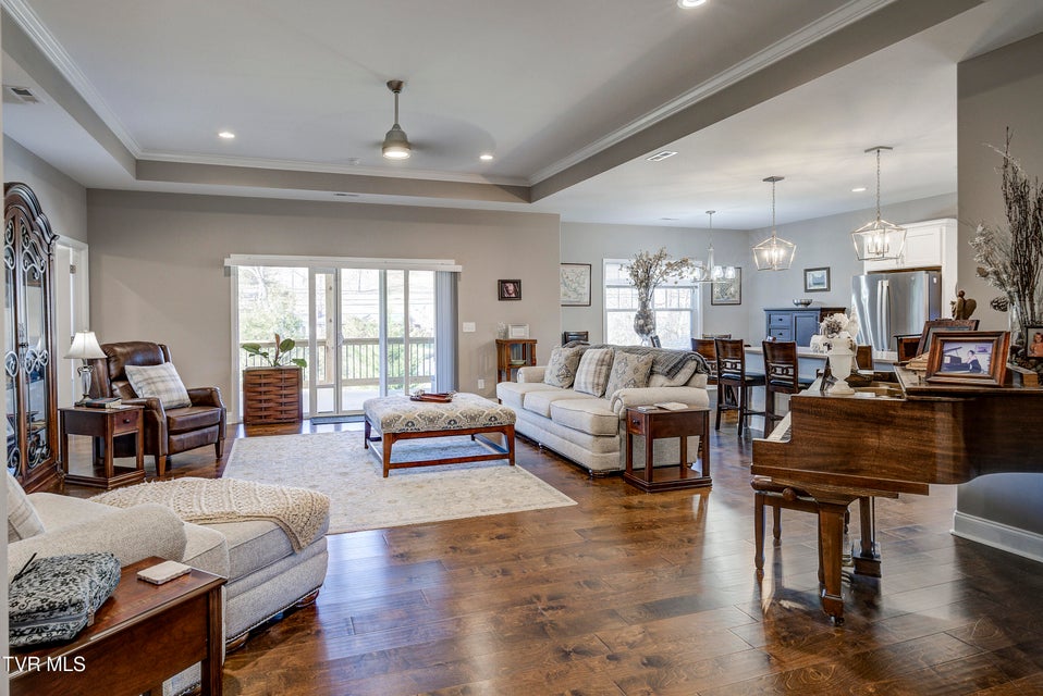 Photo #6: 702 Hunts Terrace Drive