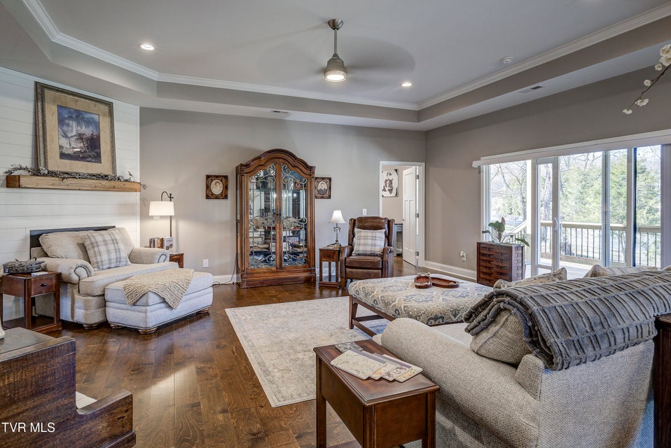 Photo #19: 702 Hunts Terrace Drive