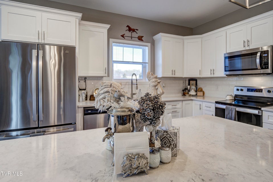 Photo #21: 702 Hunts Terrace Drive