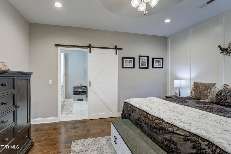 Photo #23: 702 Hunts Terrace Drive