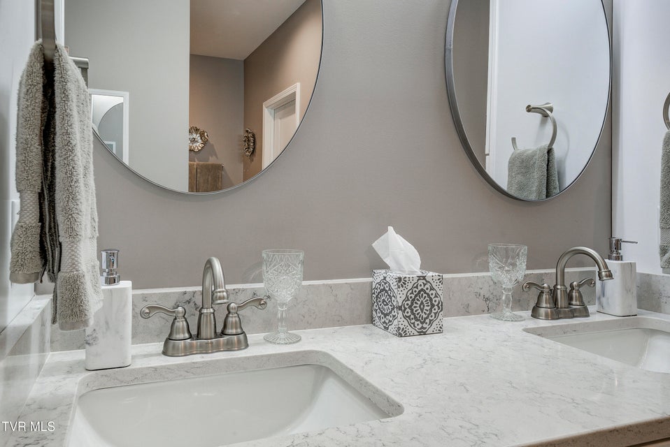 Photo #27: 702 Hunts Terrace Drive