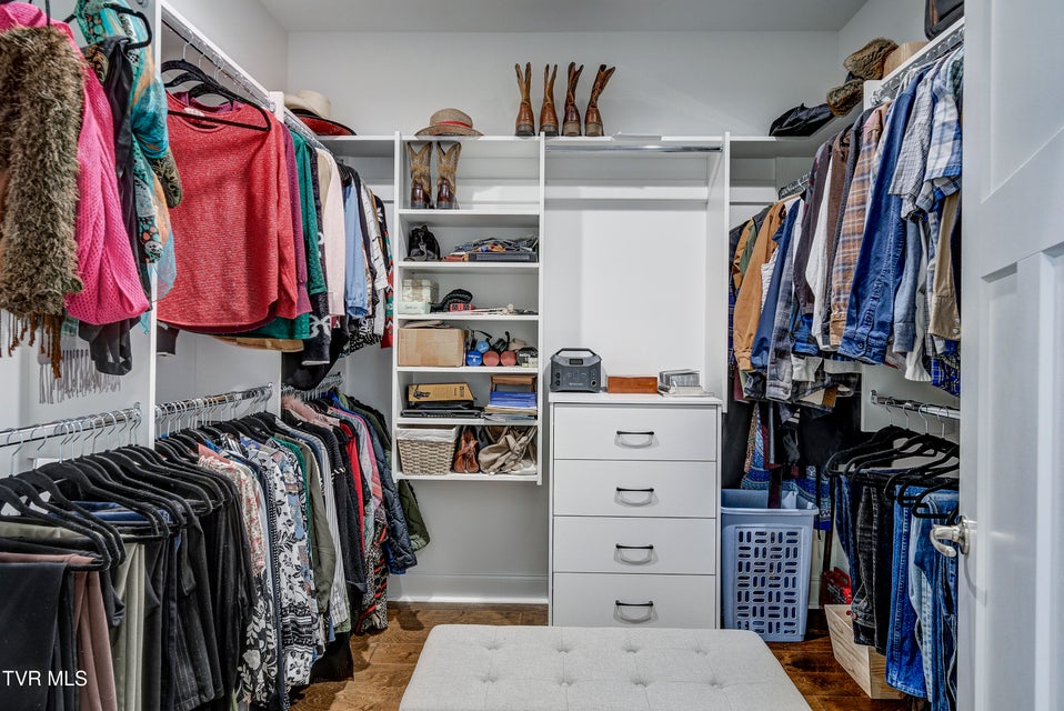 Photo #30: 702 Hunts Terrace Drive