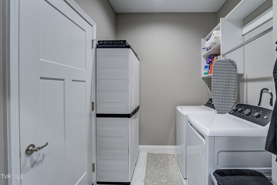 Photo #42: 702 Hunts Terrace Drive