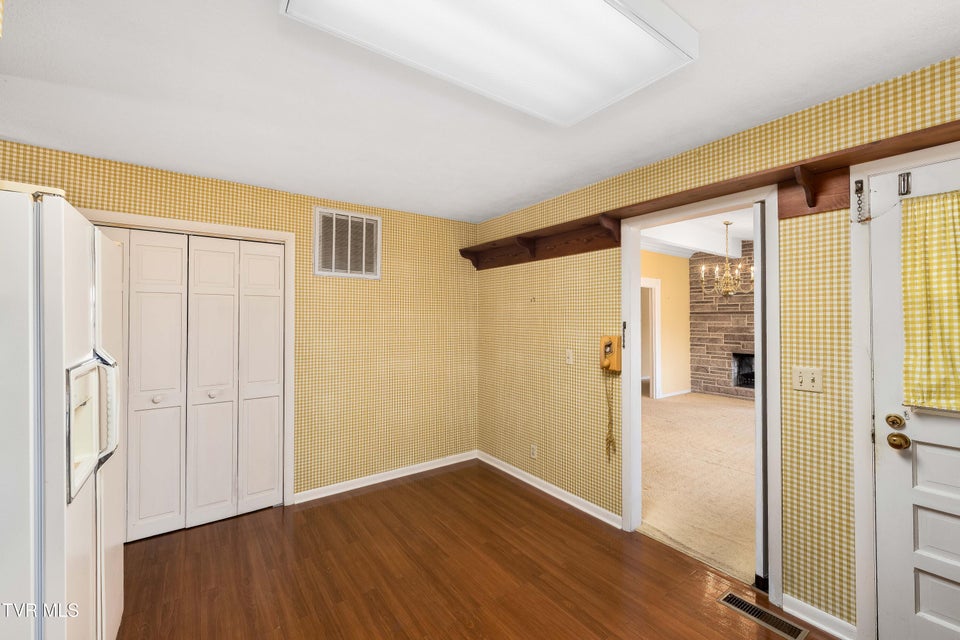 Photo #22: 2228 Charsley Road