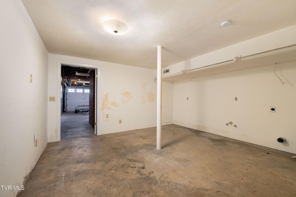 Photo #35: 2228 Charsley Road