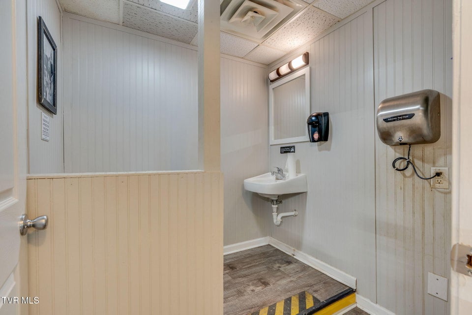 Photo #24: 11744 Nickelsville Highway