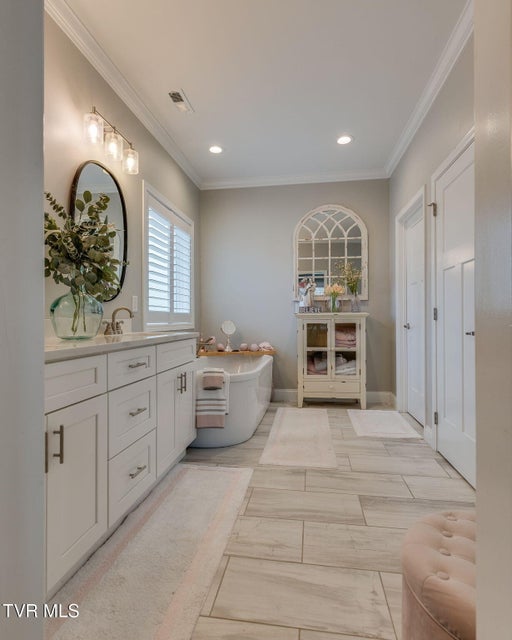 Photo #22: 148 Mountain View Circle