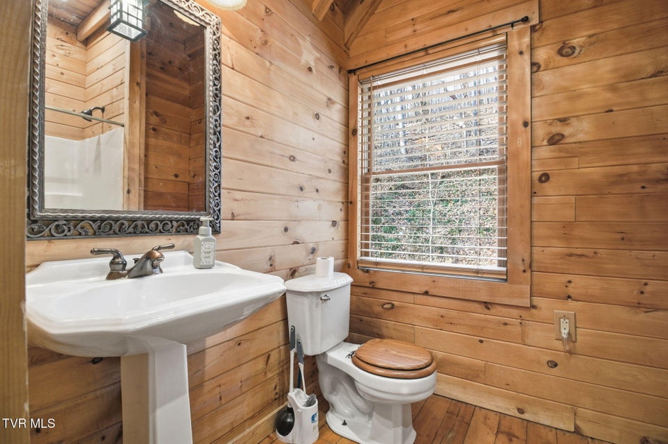 Photo #12: 24481 Walden Road