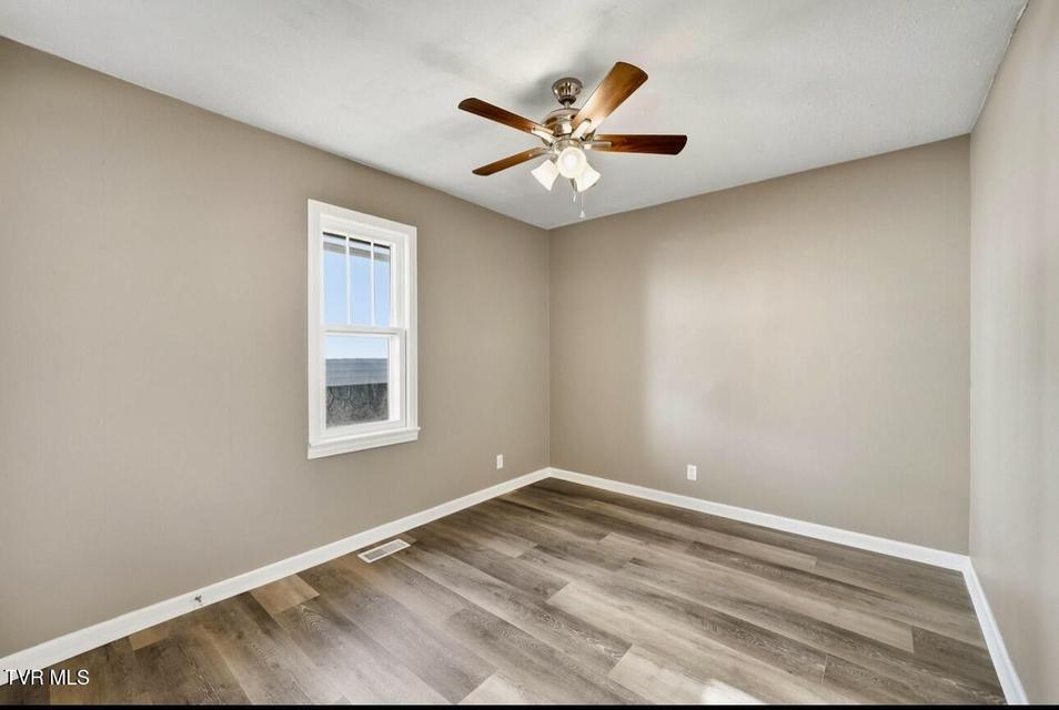 Photo #11: 2616 Park Avenue