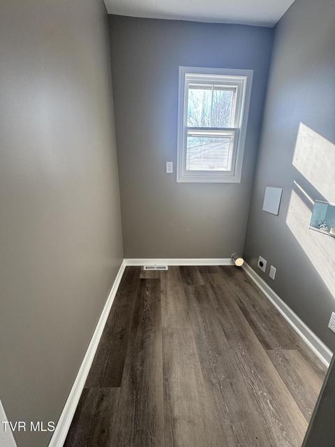 Photo #24: 2616 Park Avenue