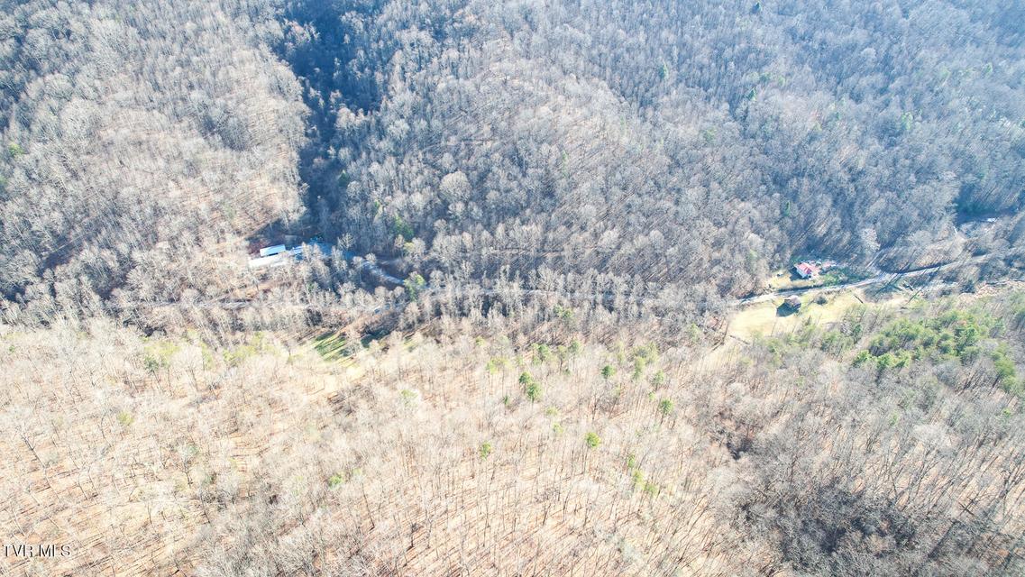 Photo #25: 752 War Valley Road