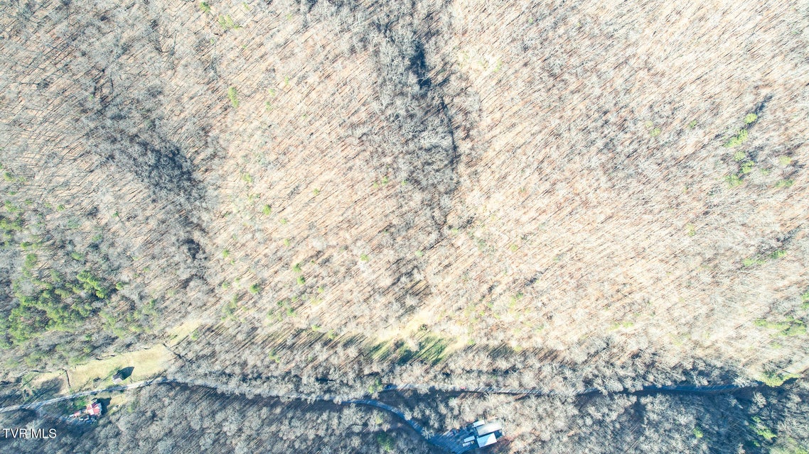 Photo #26: 752 War Valley Road