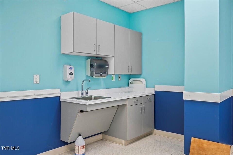 Photo #19: 1526 Bridgewater Lane