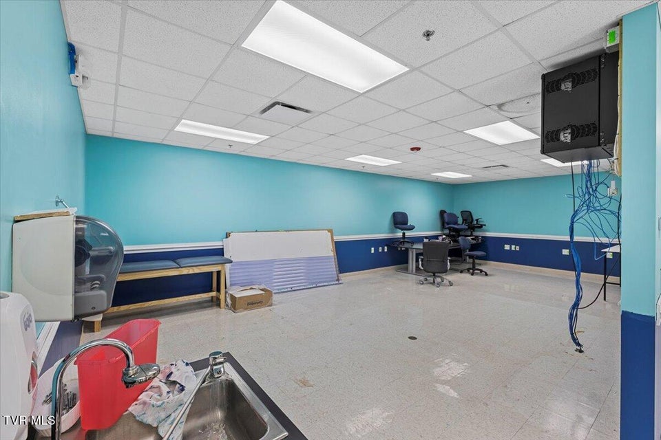 Photo #21: 1526 Bridgewater Lane