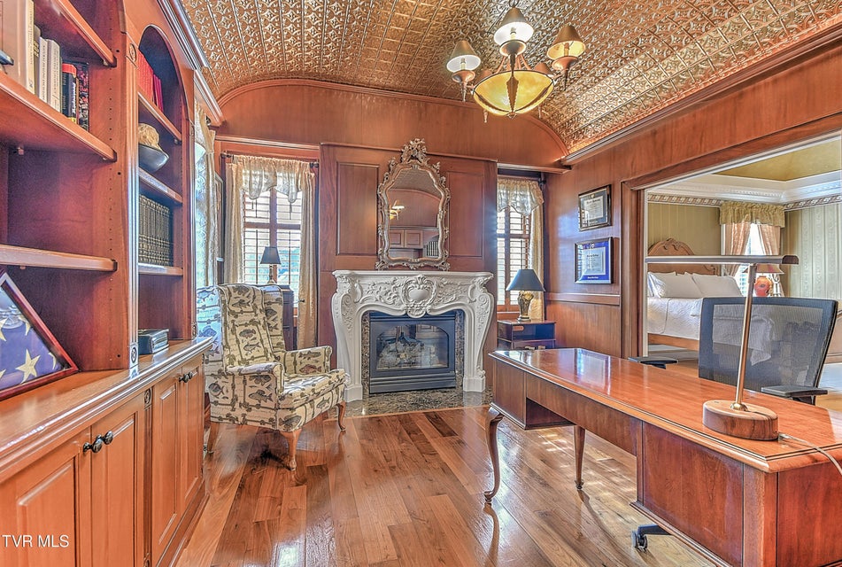 Photo #32: 408 Fairway Estates Drive