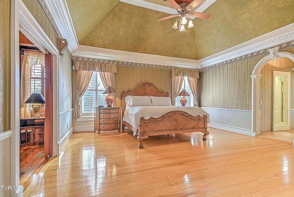 Photo #36: 408 Fairway Estates Drive