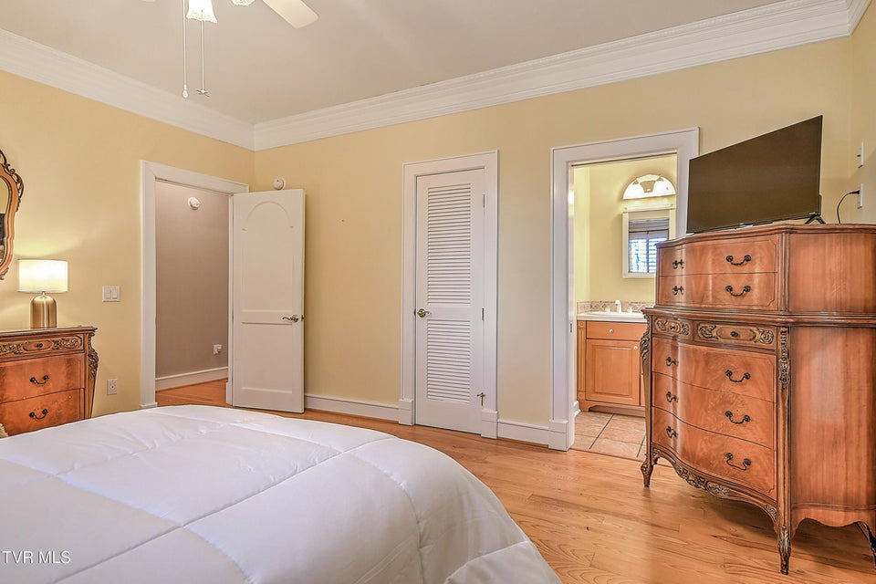 Photo #46: 408 Fairway Estates Drive