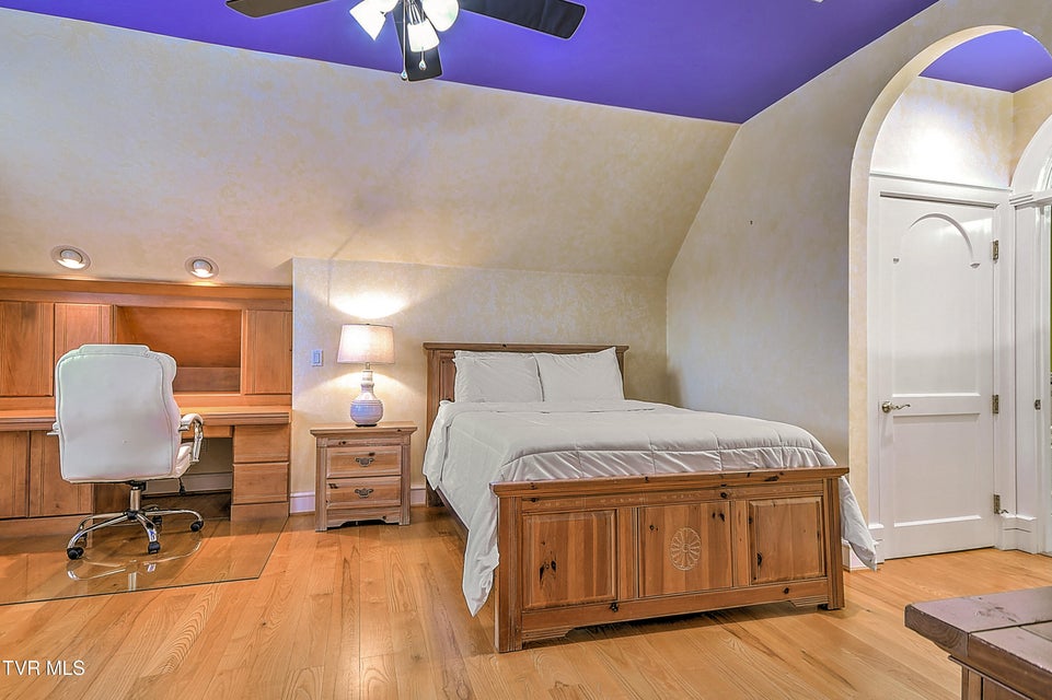 Photo #52: 408 Fairway Estates Drive