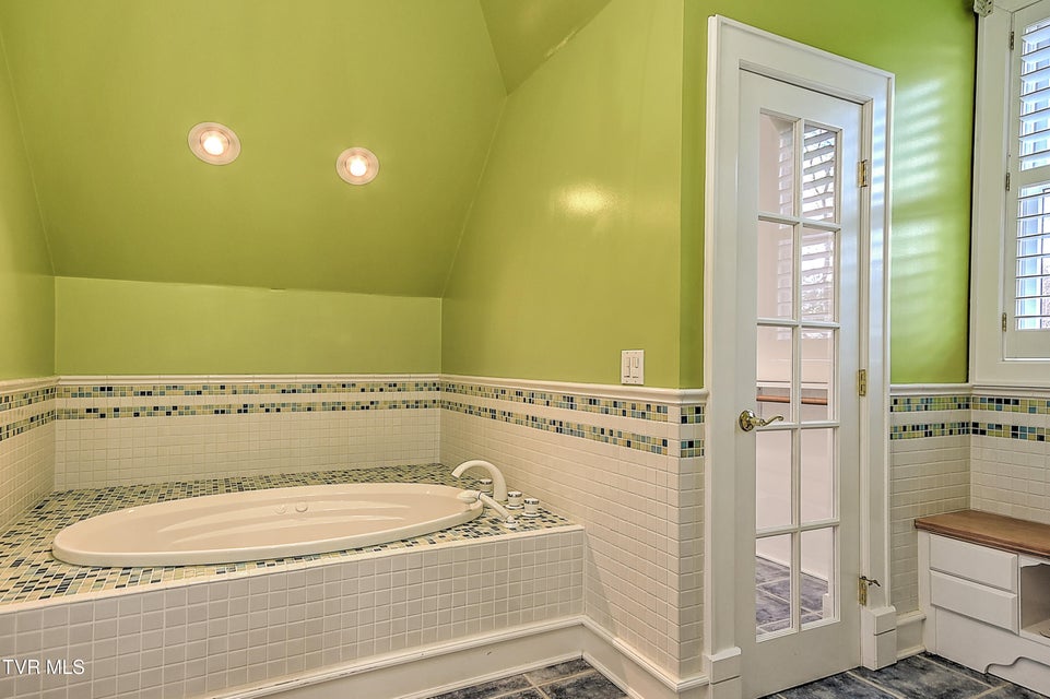 Photo #54: 408 Fairway Estates Drive