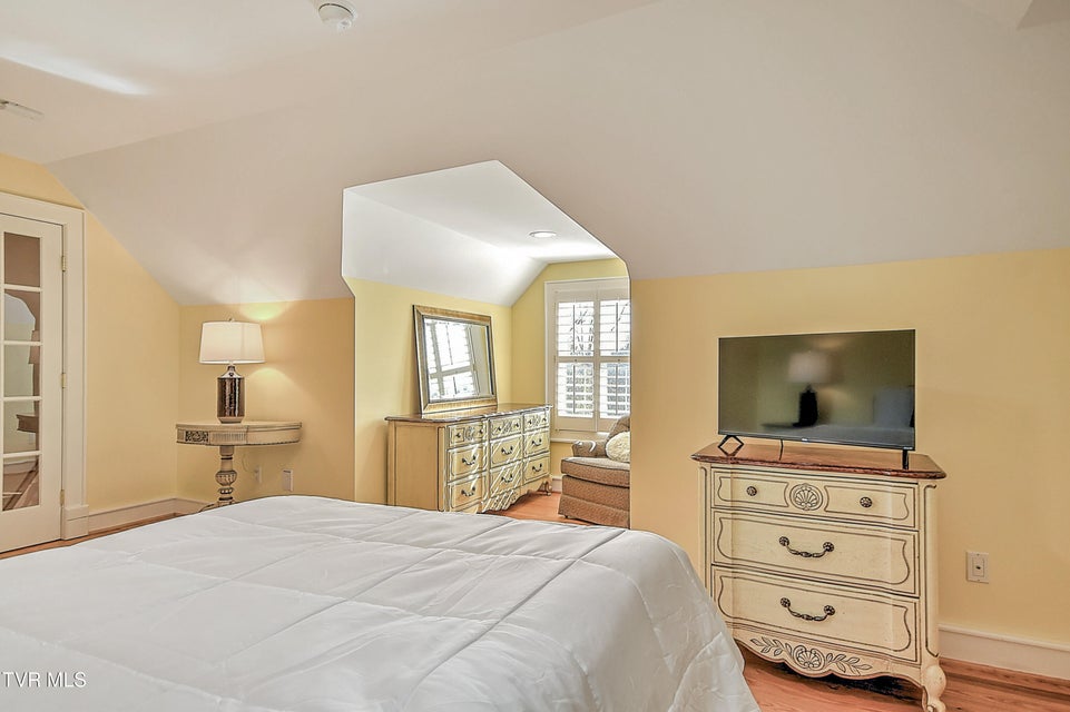 Photo #58: 408 Fairway Estates Drive