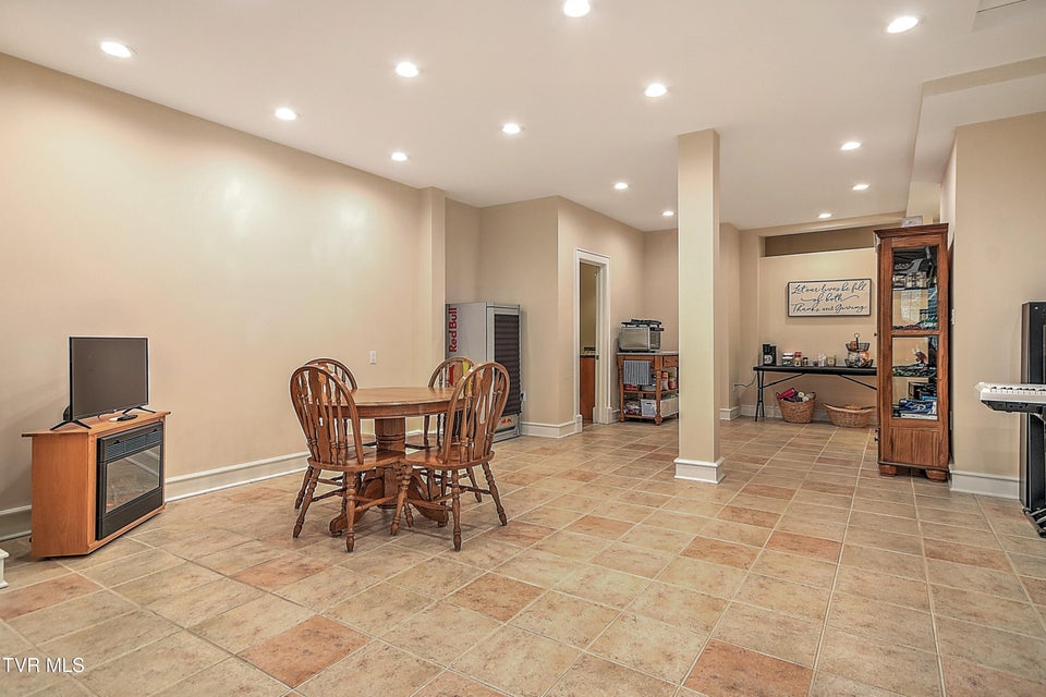 Photo #63: 408 Fairway Estates Drive