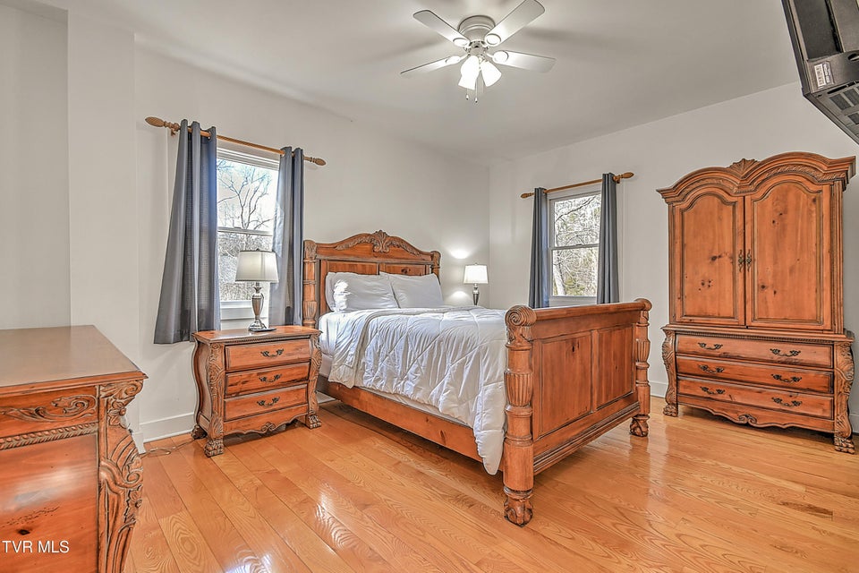 Photo #93: 408 Fairway Estates Drive