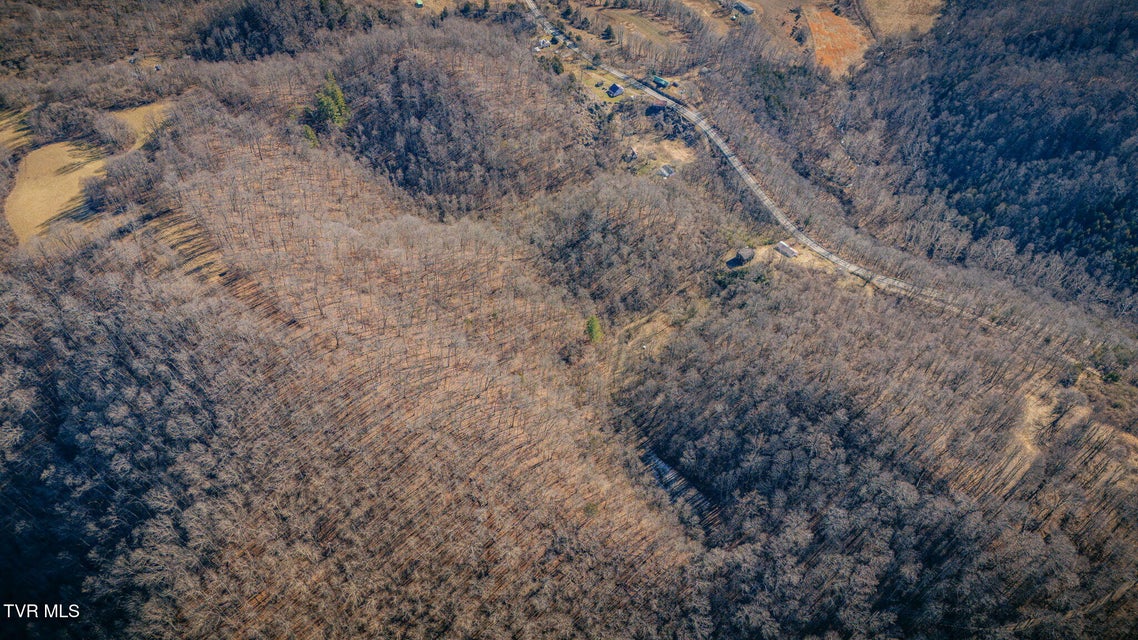 Photo #13: 2595 Sinking Creek Highway