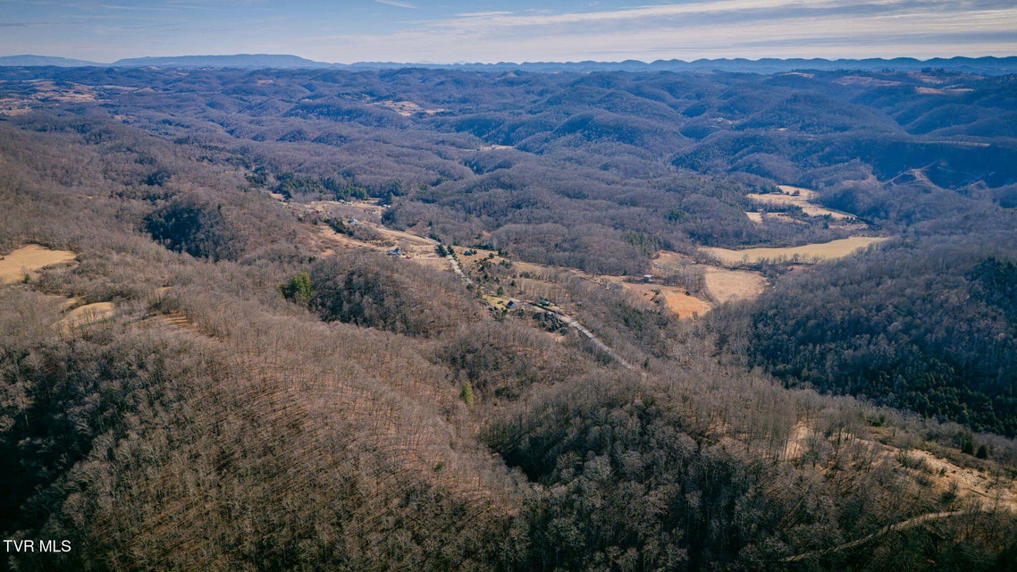 Photo #18: 2595 Sinking Creek Highway