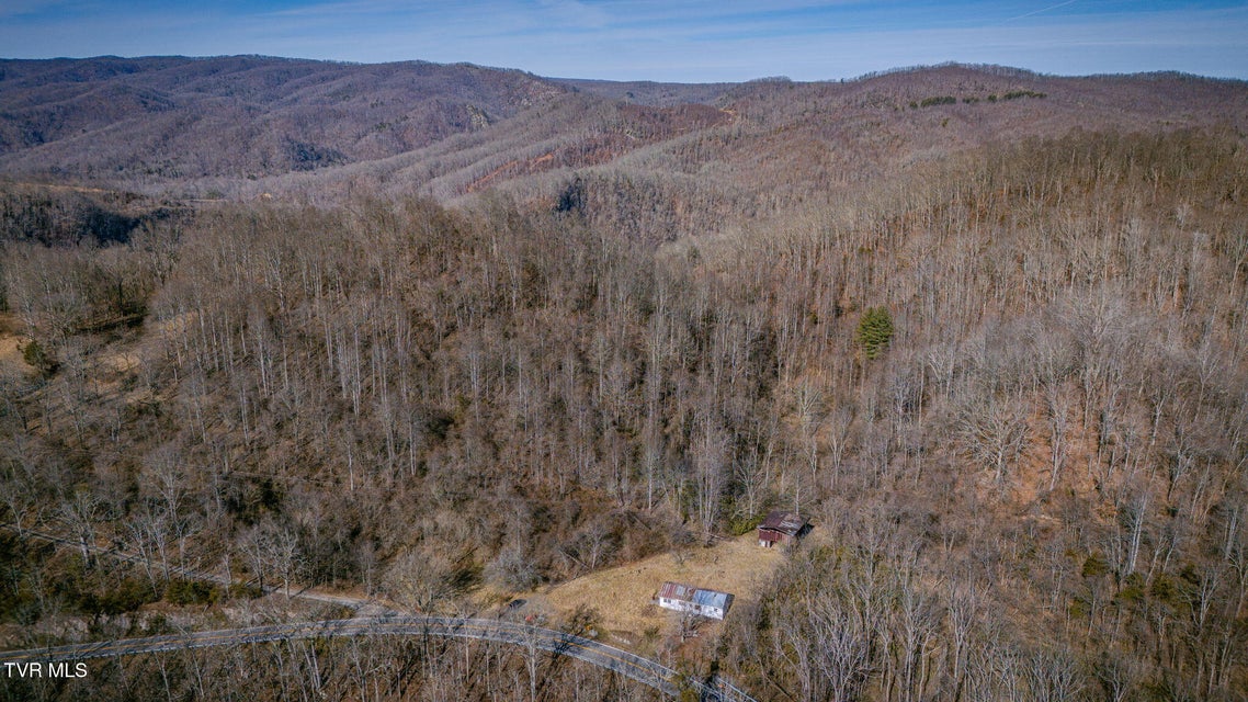 Photo #20: 2595 Sinking Creek Highway