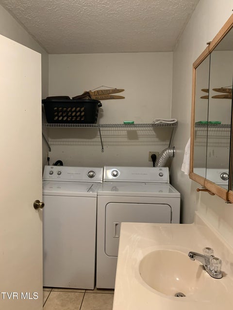 Photo #23: 90 Mcintosh Lane