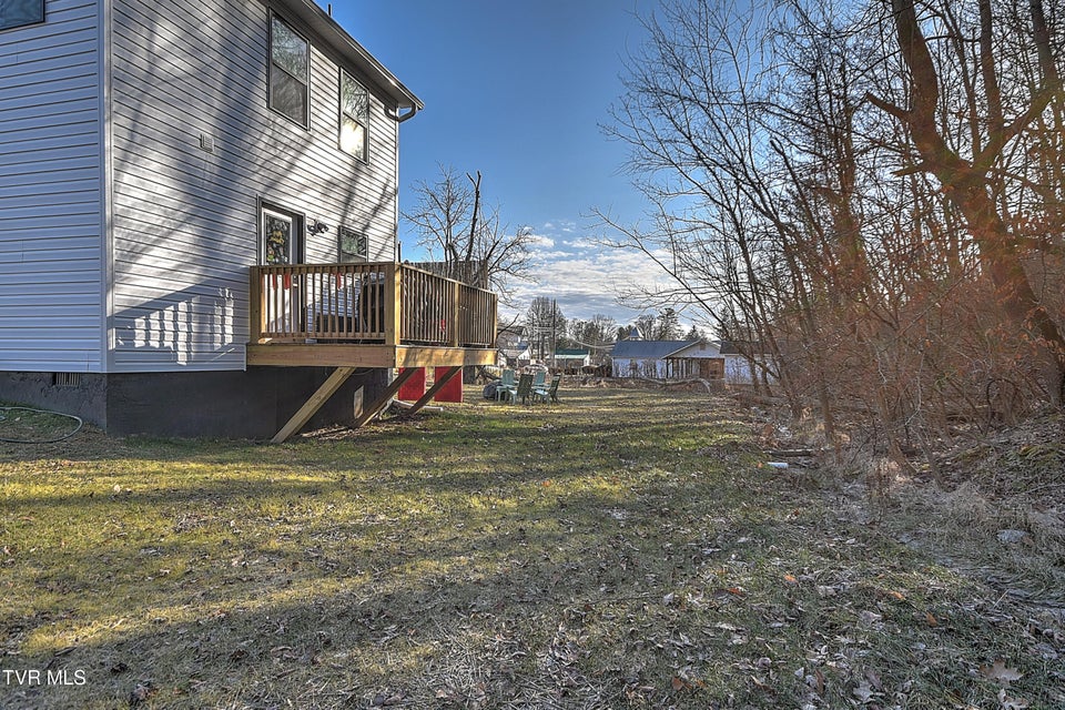 Photo #28: 1103 Glen Street