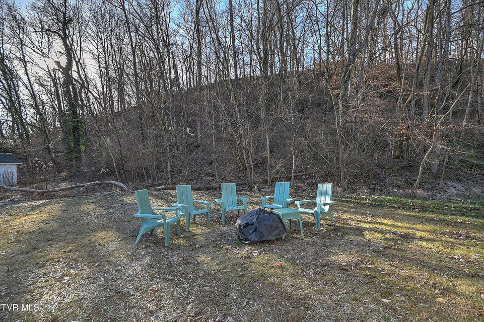 Photo #32: 1103 Glen Street