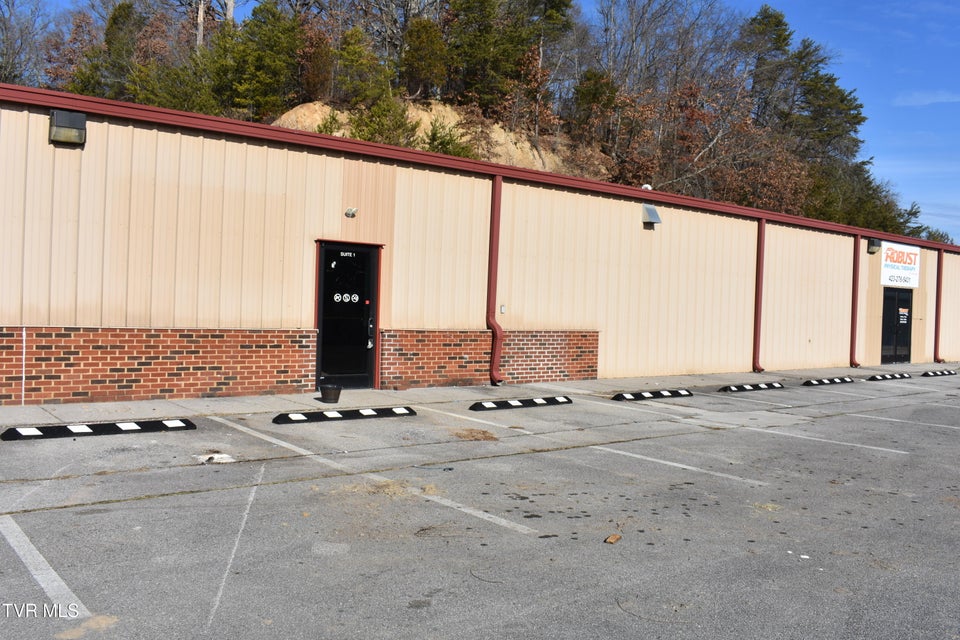 Photo #4: 1526 Bridgewater Lane