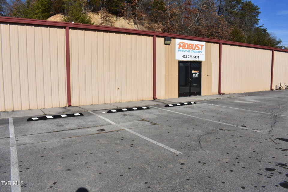 Photo #4: 1526 Bridgewater Lane